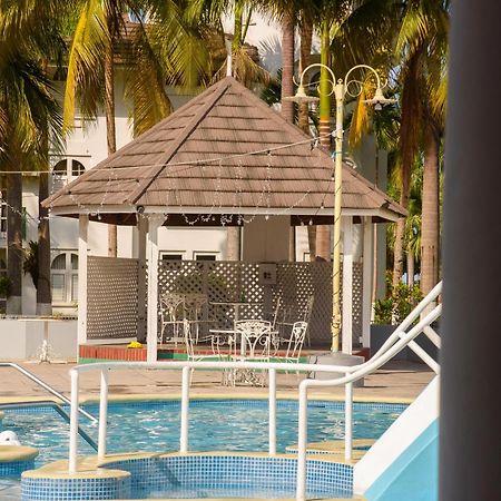 Czar'S Oasis Apt B27 @ Ocho Rios Exteriér fotografie